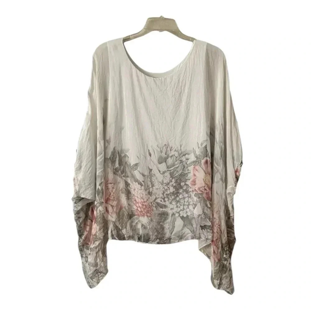 Relaxed Light Gray Floral Dolman Blouse with Pink Accents